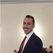 Laureato in Architettura del Paesaggio e Diploma di Geometra